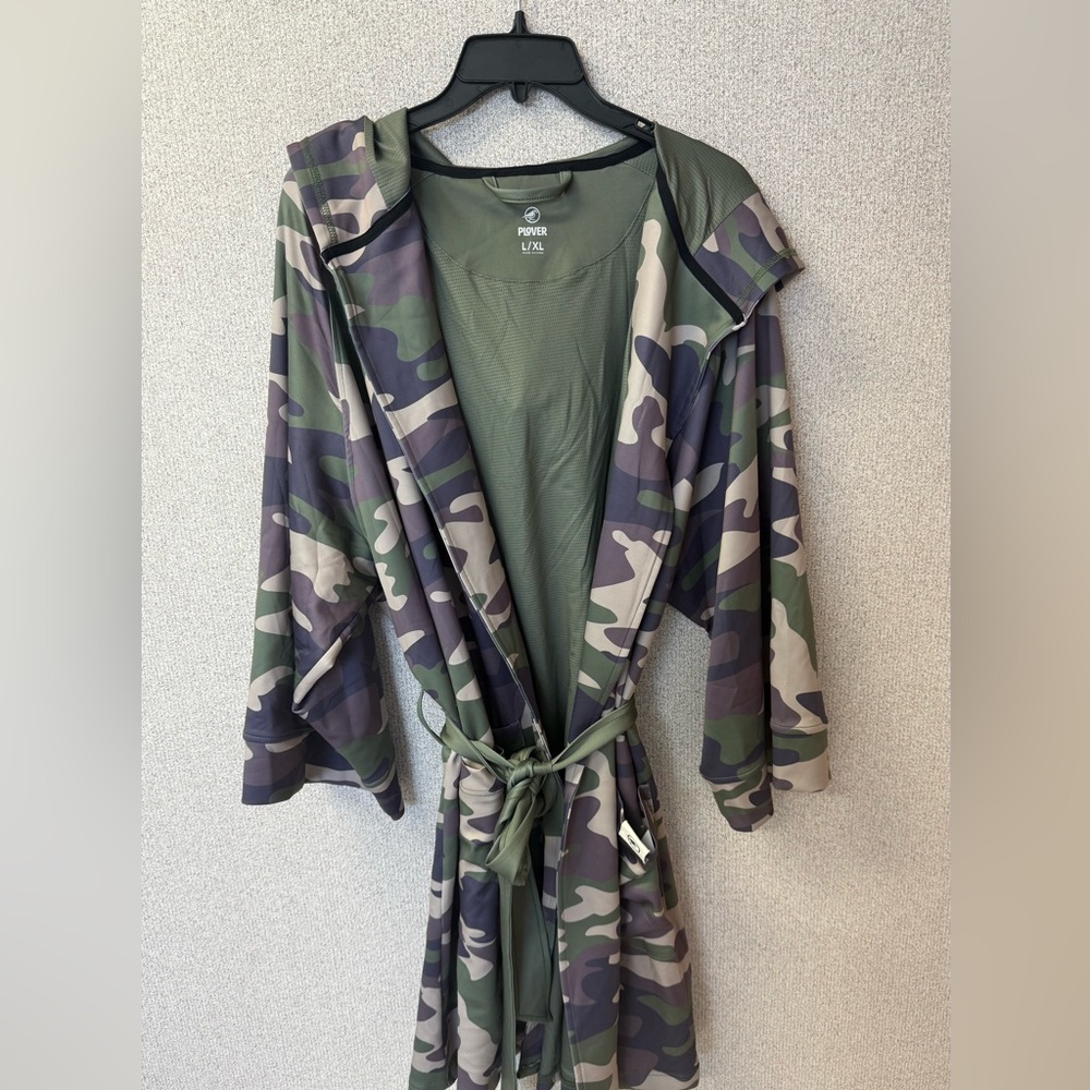 PLOVER Unisex One Size‎ Camo comfortable lounge robe super soft green